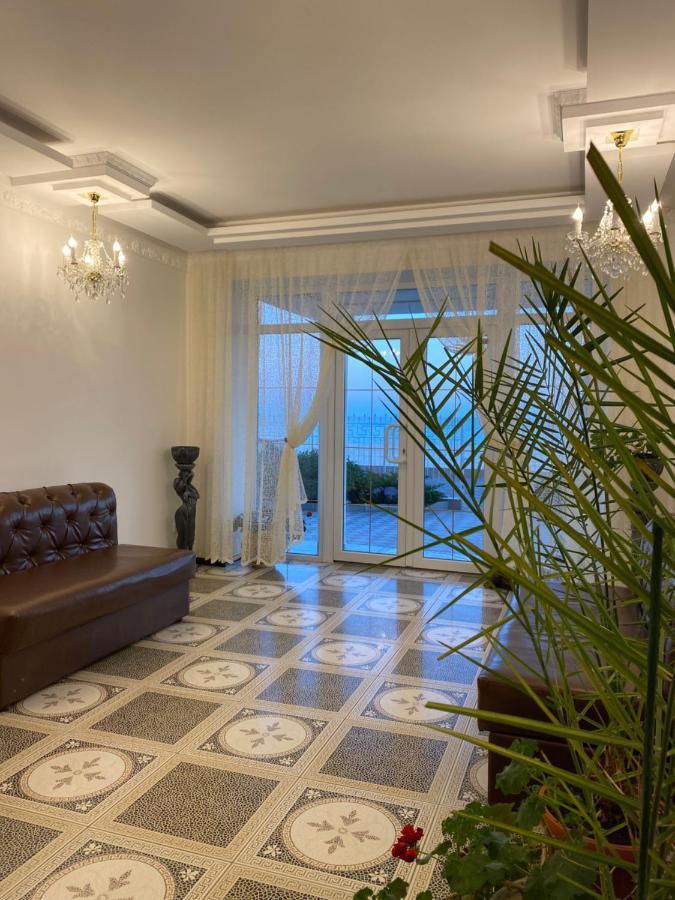 Olimp Hotel Zaliznij Port Kültér fotó